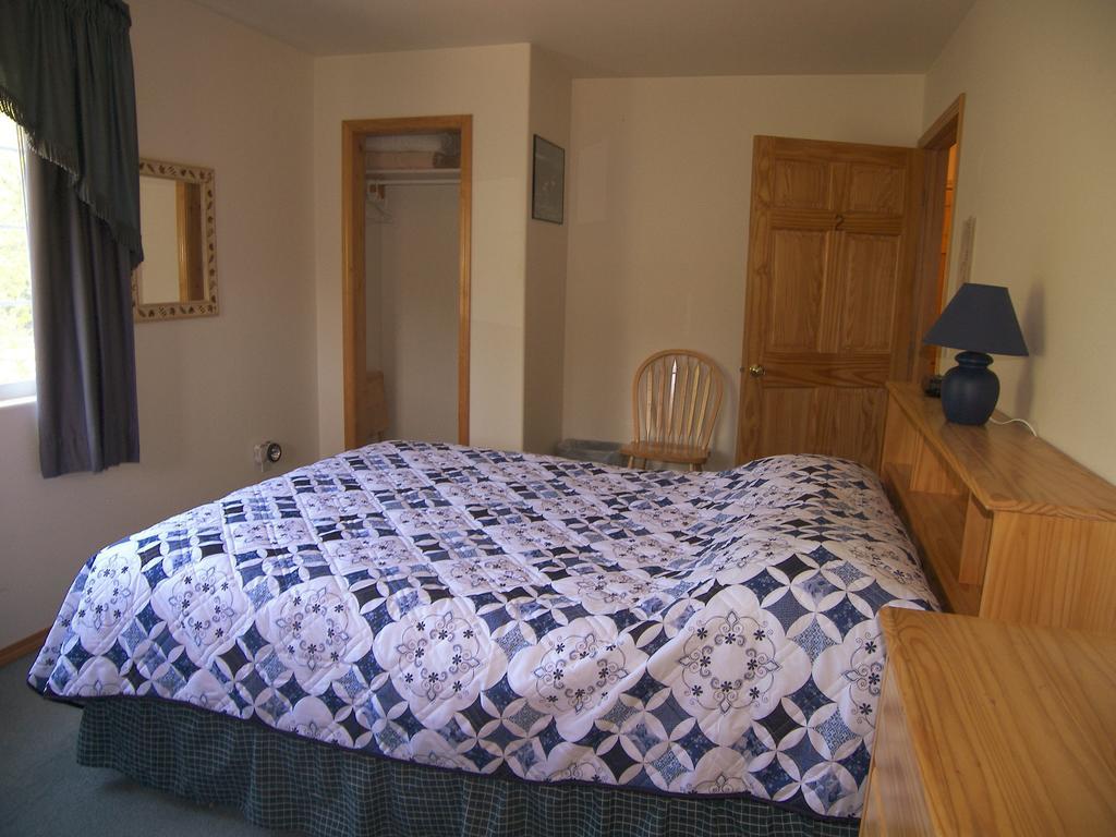 Grace And Bill'S Freedom Hills B&B ทัลคีทนา ภายนอก รูปภาพ