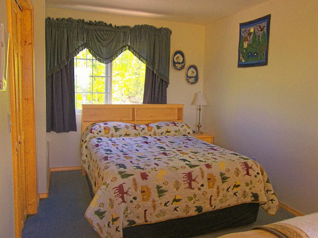 Grace And Bill'S Freedom Hills B&B ทัลคีทนา ภายนอก รูปภาพ