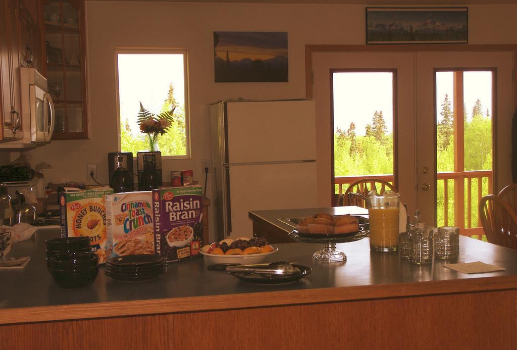Grace And Bill'S Freedom Hills B&B ทัลคีทนา ภายนอก รูปภาพ